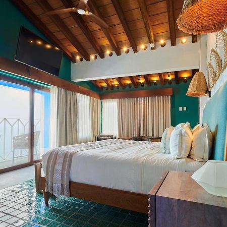 Hotel Luxury Patio Azul (Adults Only) Puerto Vallarta Exteriér fotografie Suite at the Hotel Habitas