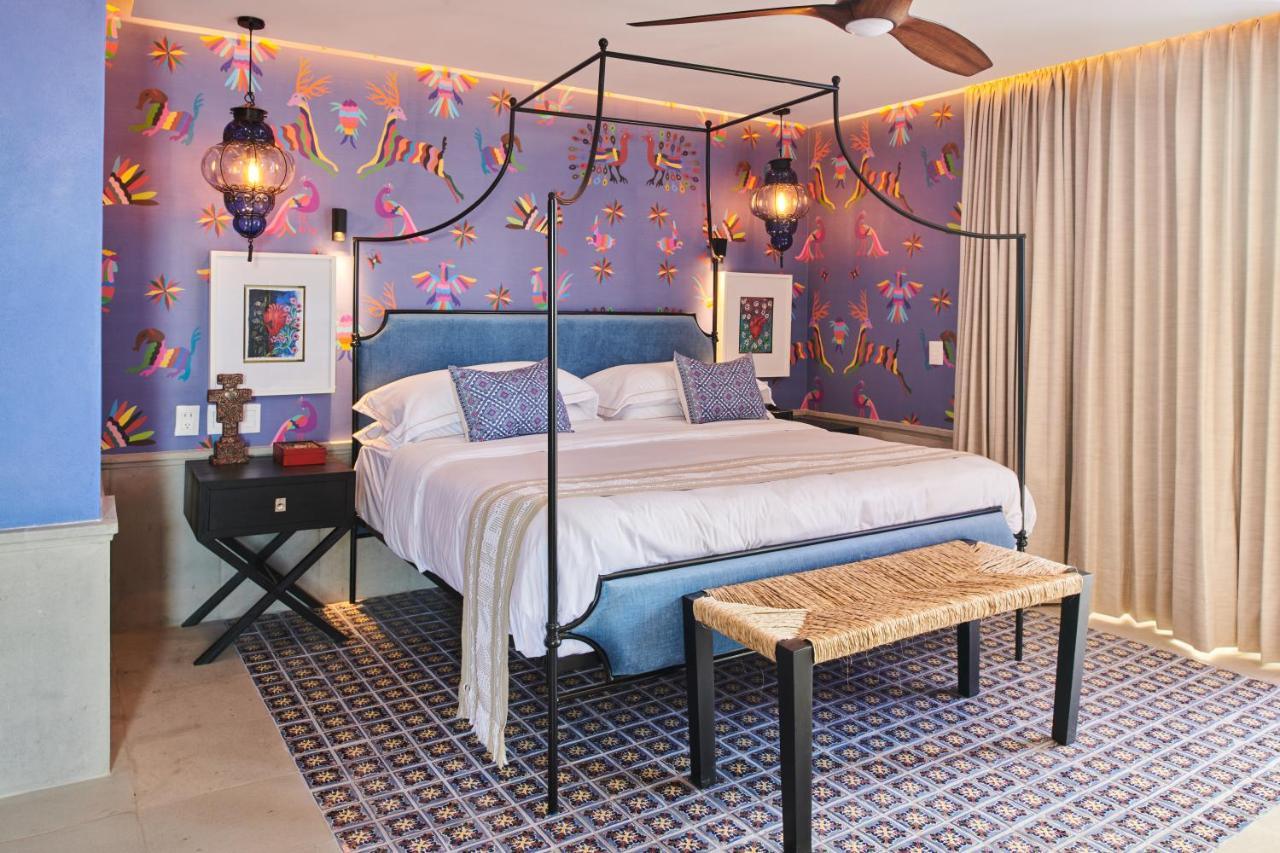 Hotel Luxury Patio Azul (Adults Only) Puerto Vallarta Exteriér fotografie A bedroom at the hotel